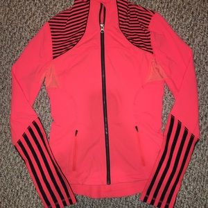 {{LULULEMON}} Hot Pink/Orange JACKET SIZE 6!!!